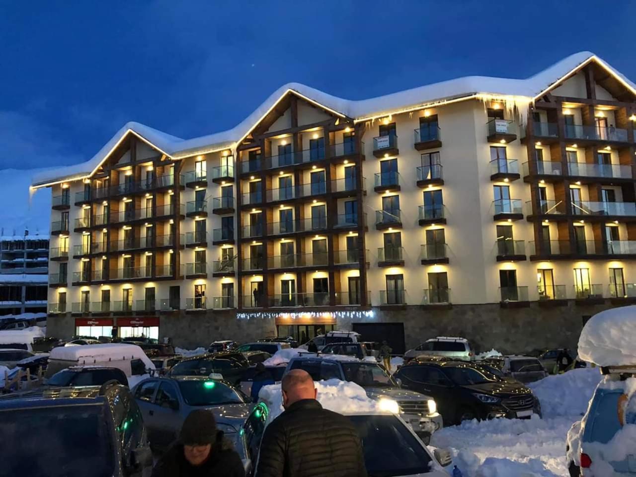 Snow Gudauri Apartment ภายนอก รูปภาพ